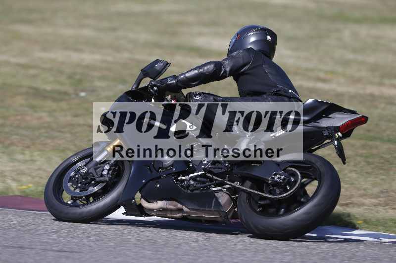 /21 17.06.2026  Ducati Schweiz Track Warmup ADR/Gruppe blau/42